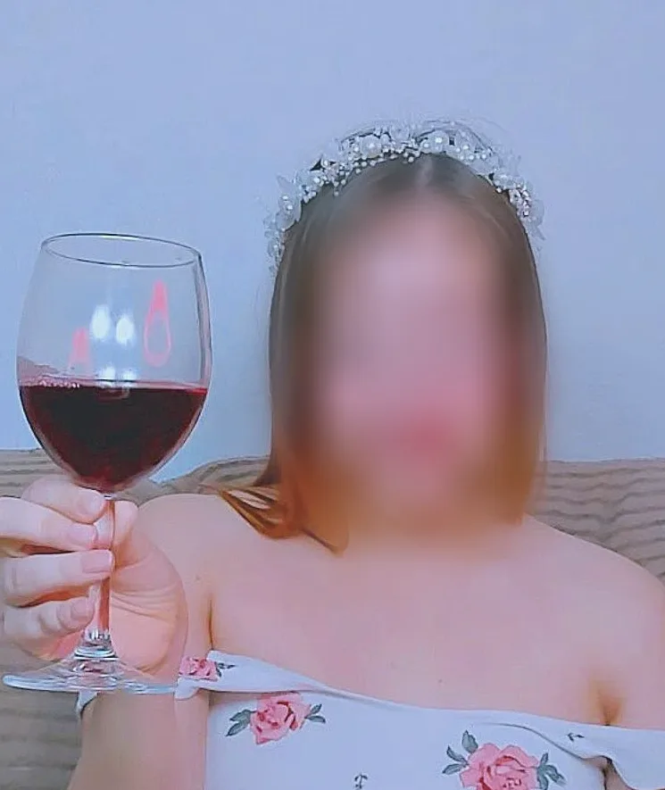 Ellinor, 28