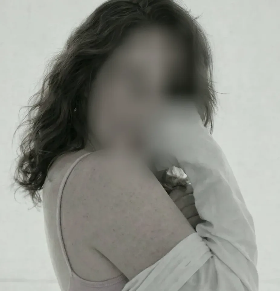 Milica, 34